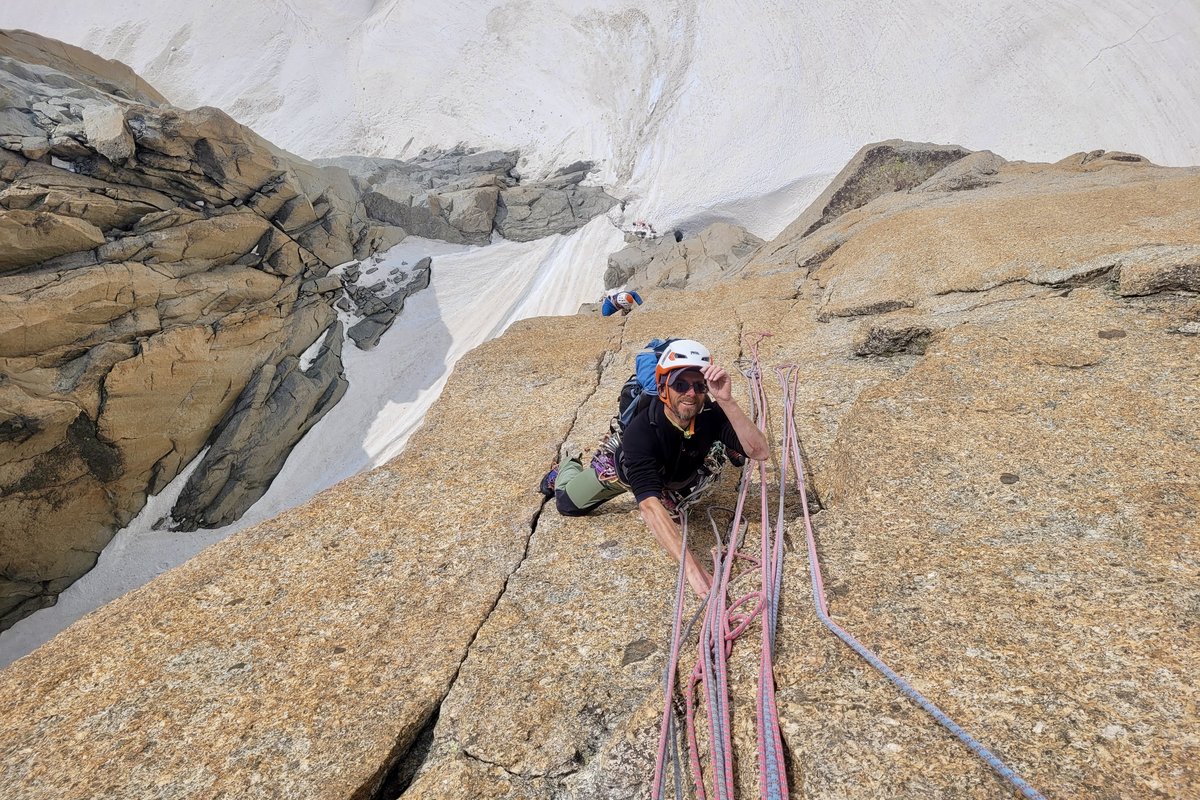 Initiation à l'alpinisme estival - Montagne Escape