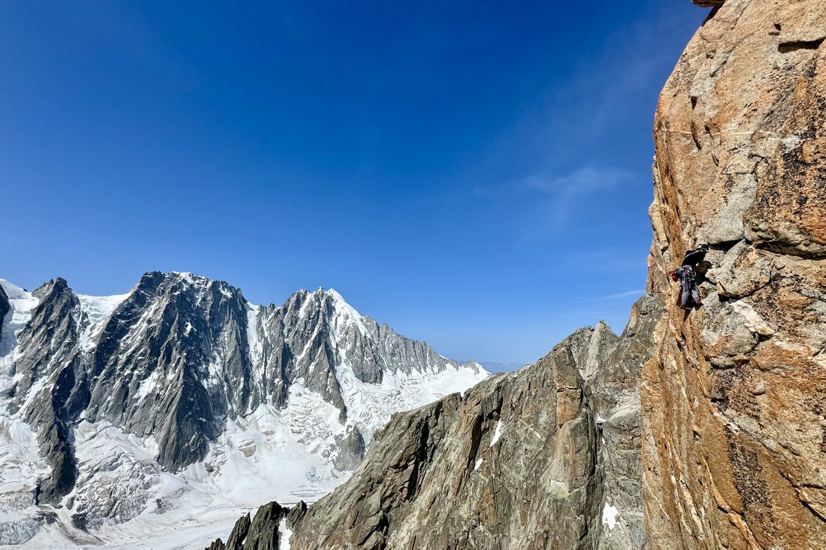 Alpinisme hivernal - Montagne Escape